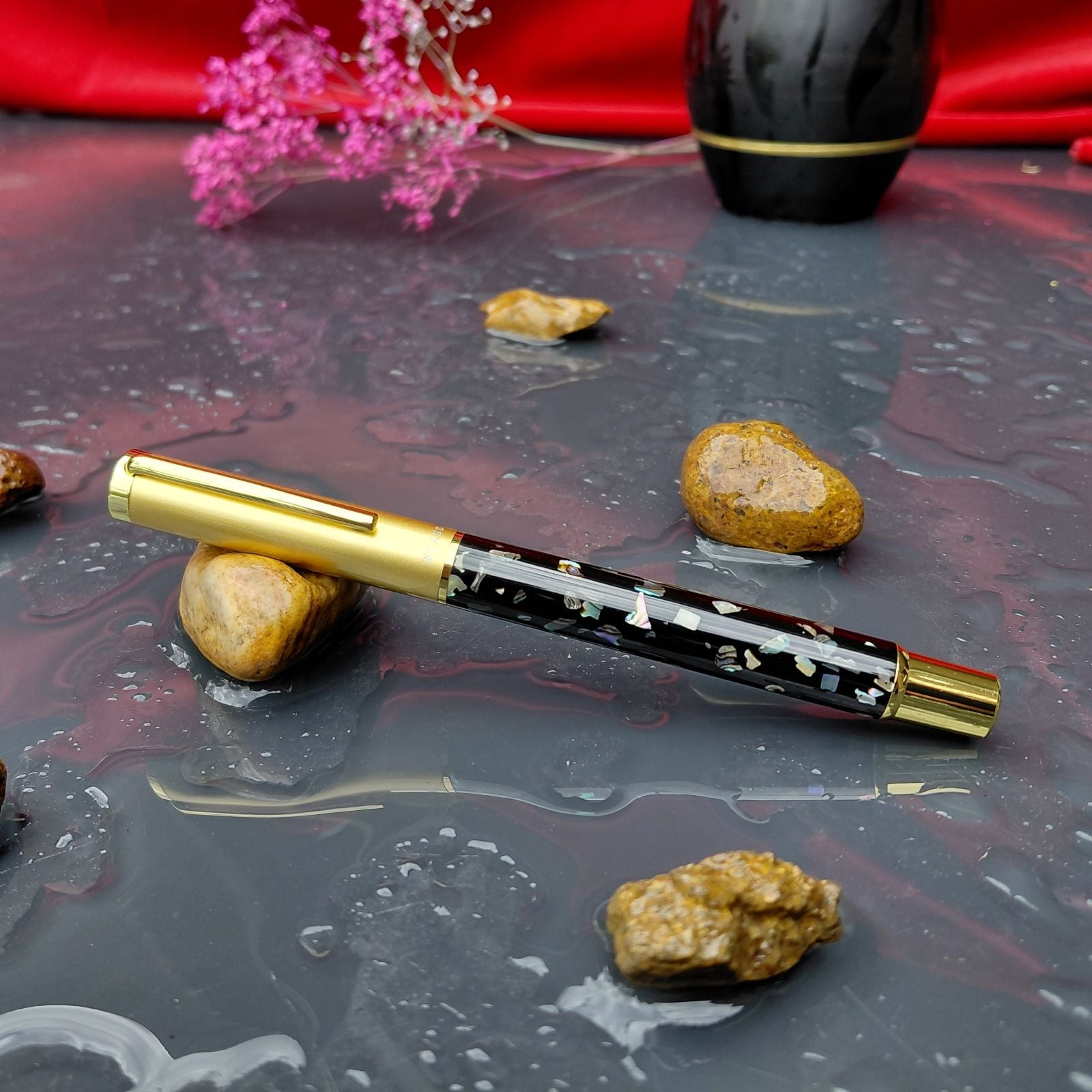 ELEGANT - GOLD